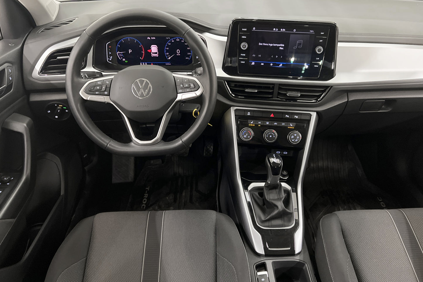 Volkswagen T-Roc TSI 150hk Comfort Cockpit Carplay 0,62l/mil