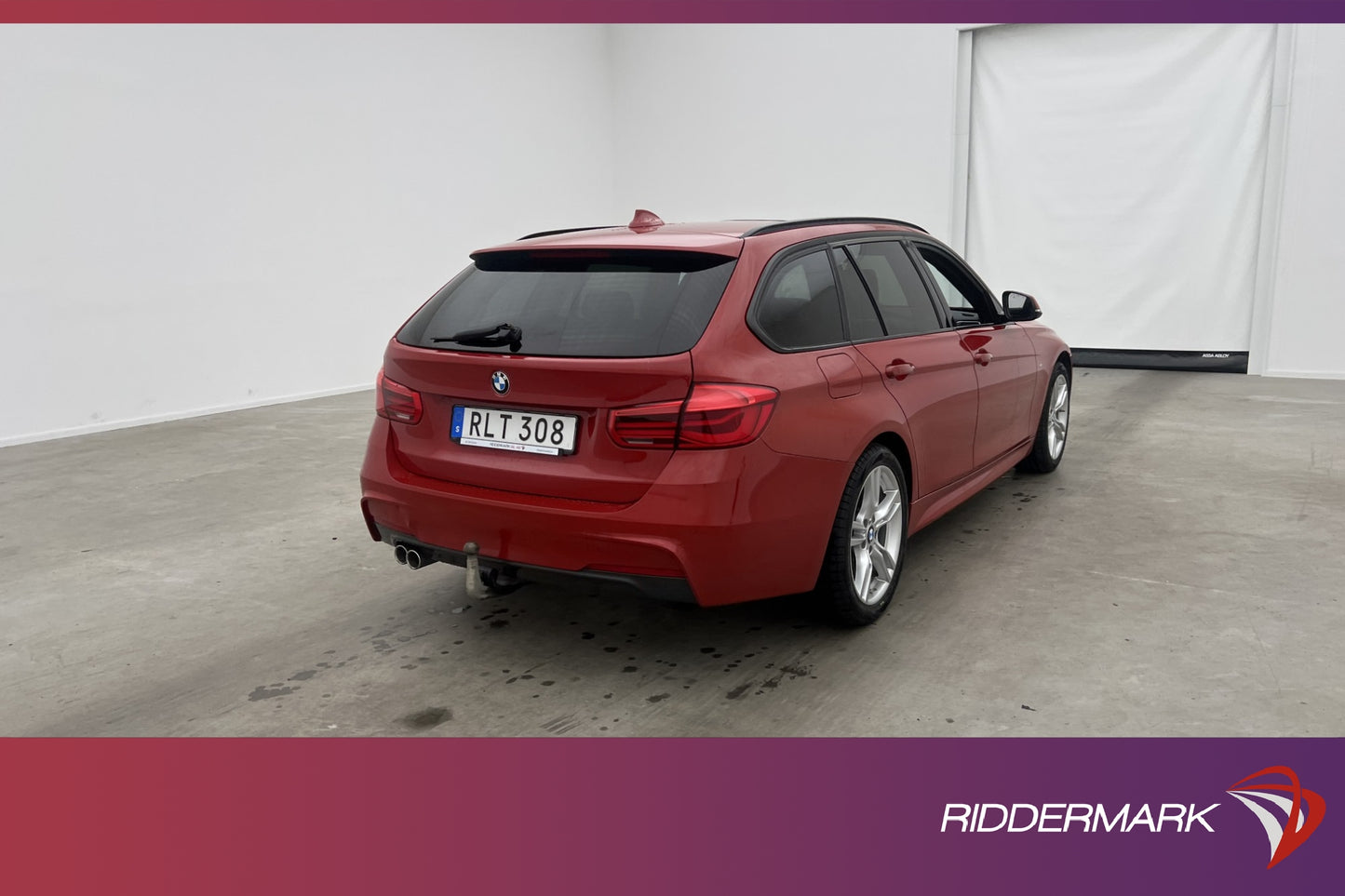 BMW 320 d xDrive Touring M Sport Pano HiFi Sensorer Drag