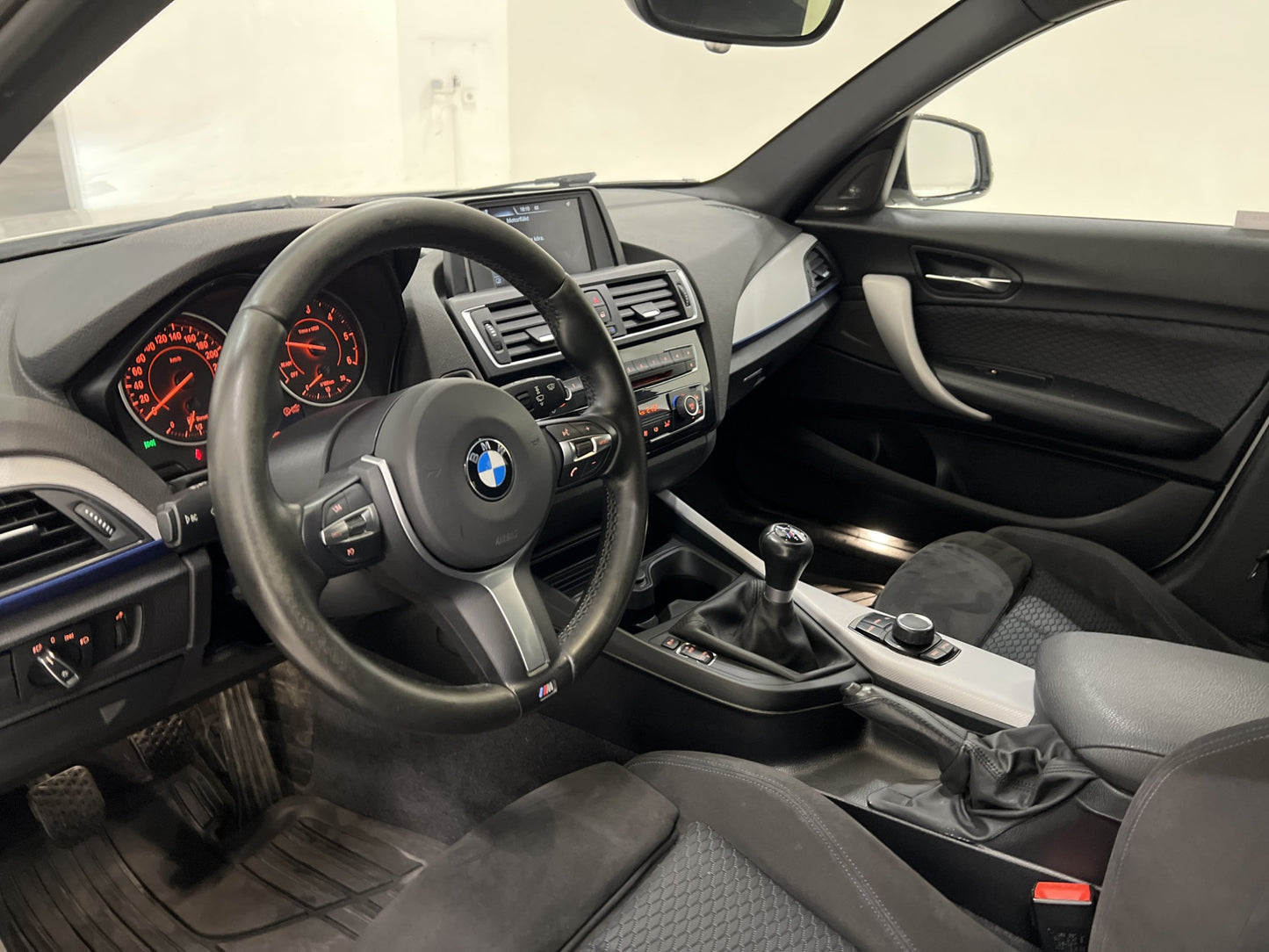 BMW 118d xDrive 150hk M-Sport H/K Sensorer 0.45L/mil