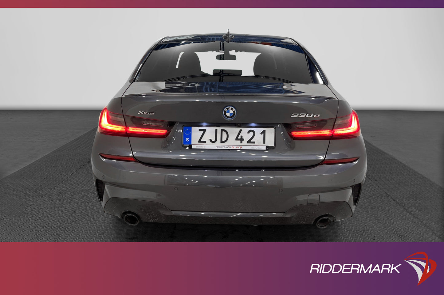 BMW 330e xDrive Sedan 292hk M Sport Backkamera HiFi Drag