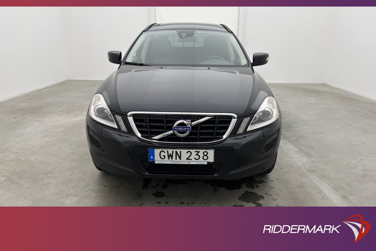 Volvo XC60 D4 163hk Momentum VOC Pano Värmare Keyless Drag