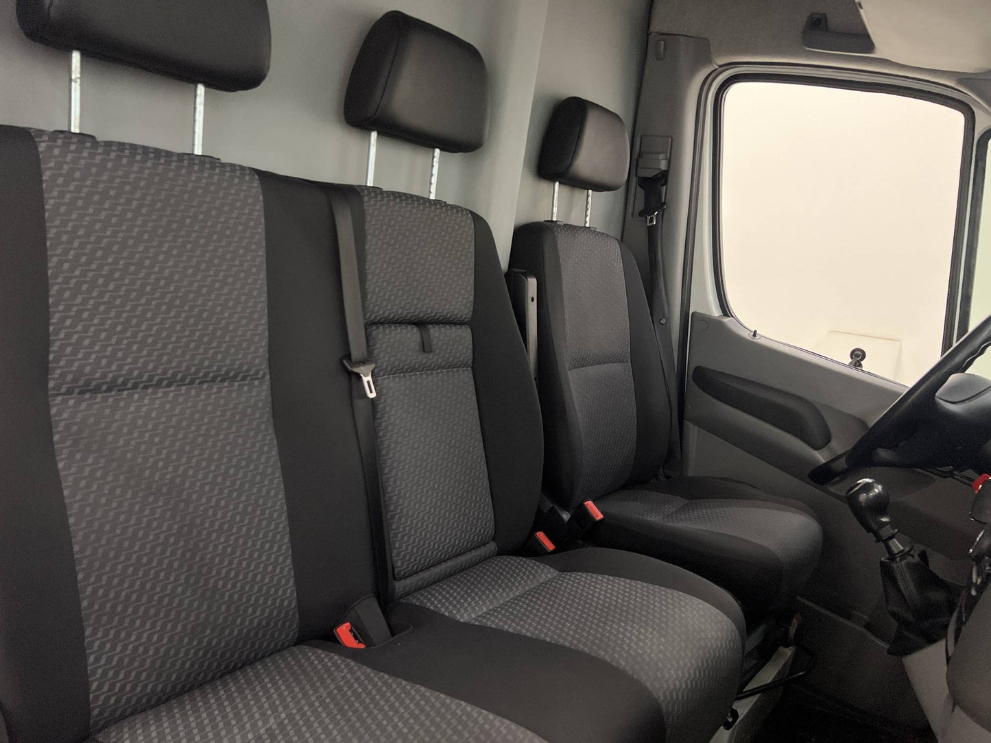 Volkswagen Crafter 35 2.0 TDI 163hk Frys/Kylbil Värmare Moms