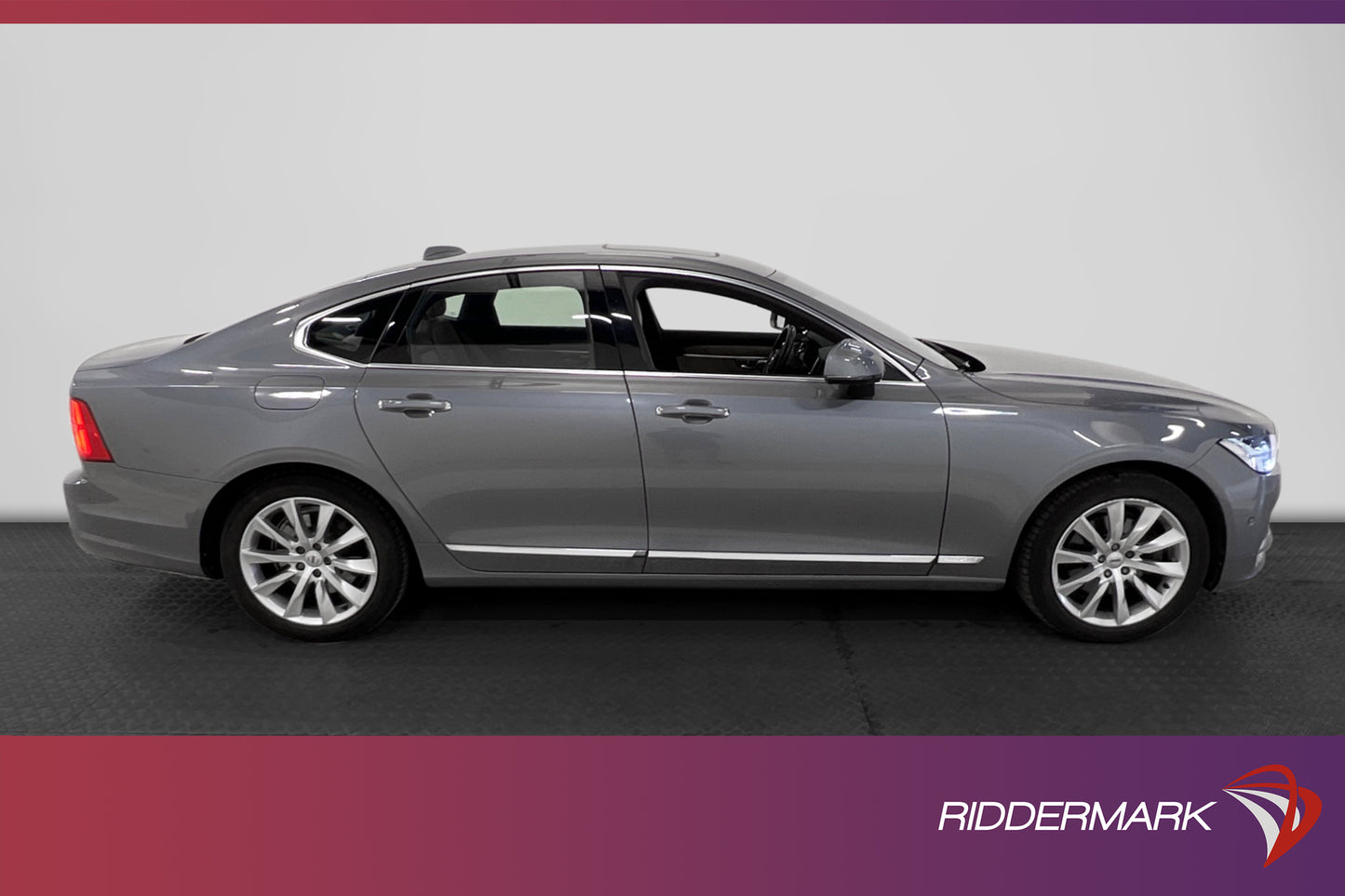 Volvo S90 D5 AWD 235 hk Inscription Pano Skinn BLIS B&W HUD