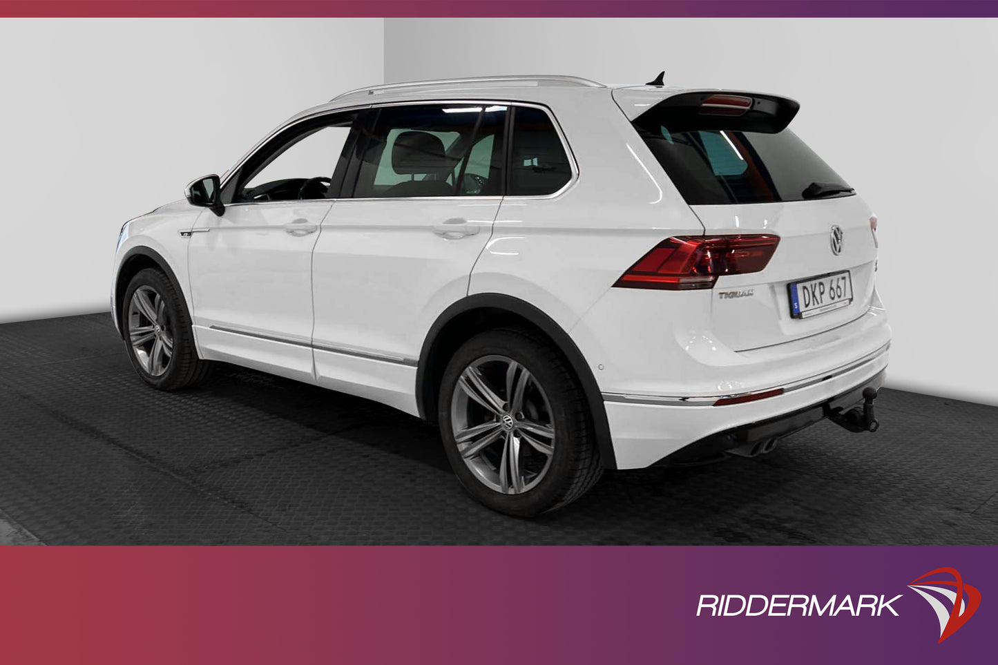 Volkswagen Tiguan 2.0 TDI 190hk R-line Cockpit D-värm Navi