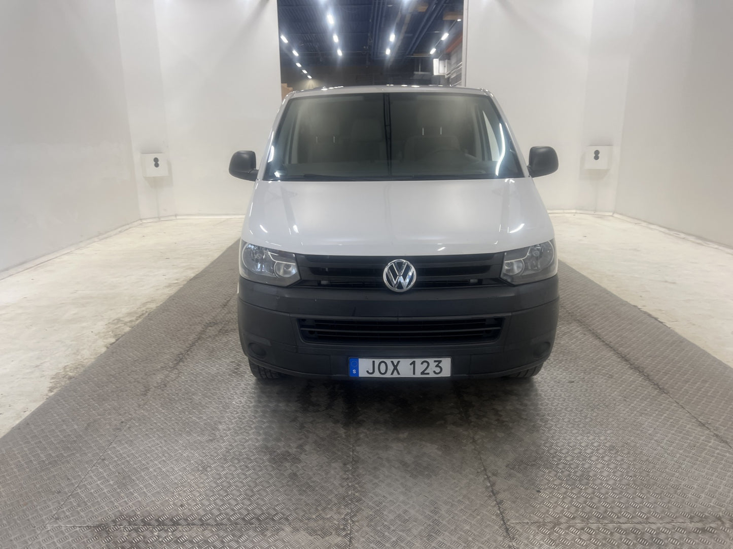 Volkswagen Transporter 140hk 4M Värmare Drag V-inredd Moms