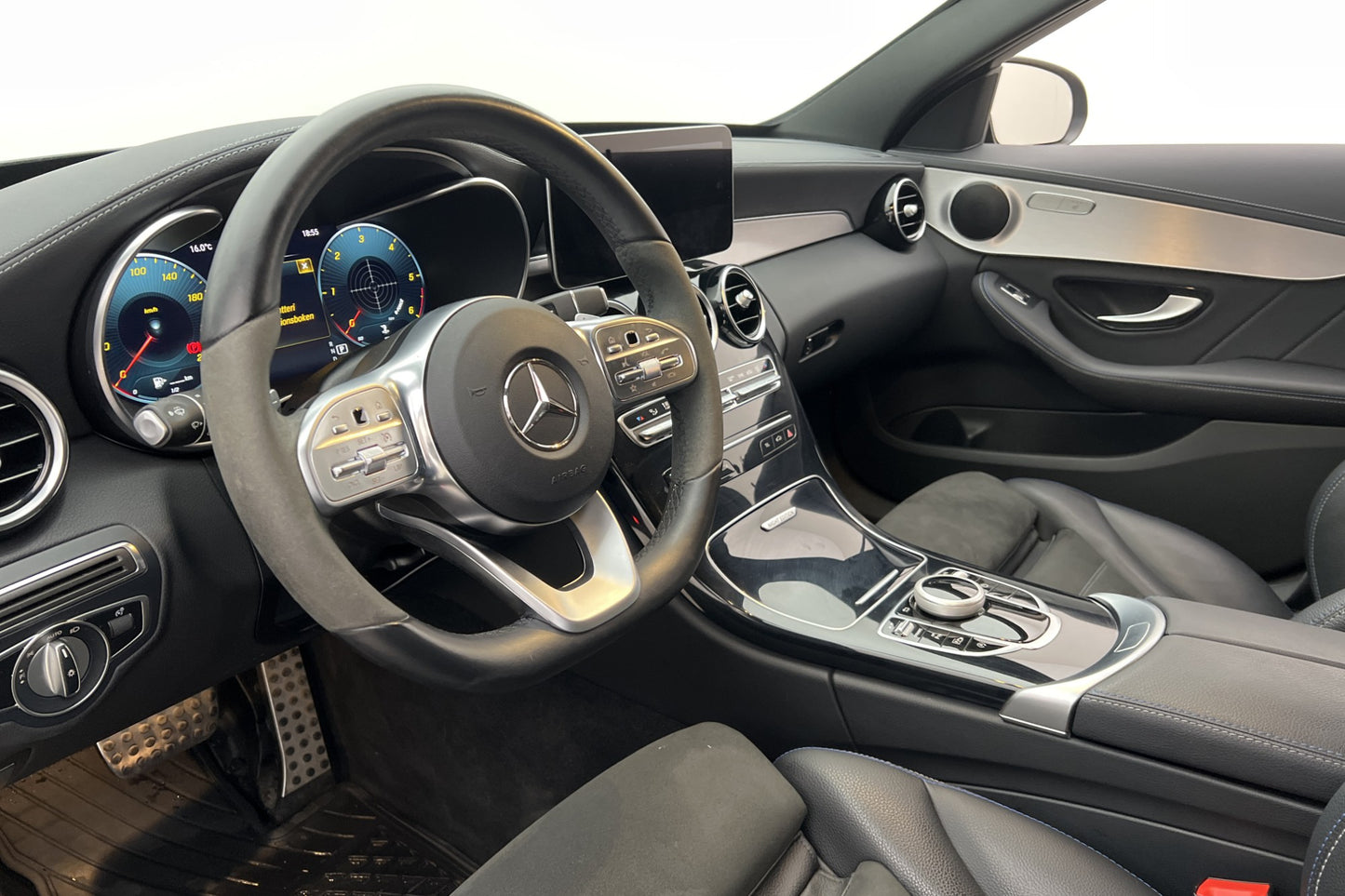 Mercedes-Benz C 220 T d 4M AMG Night Edition Cockpit 194hk