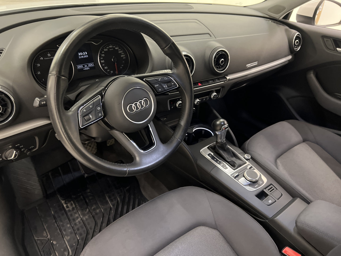 Audi A3 SB Proline 1 brukare Sensorer 116hk