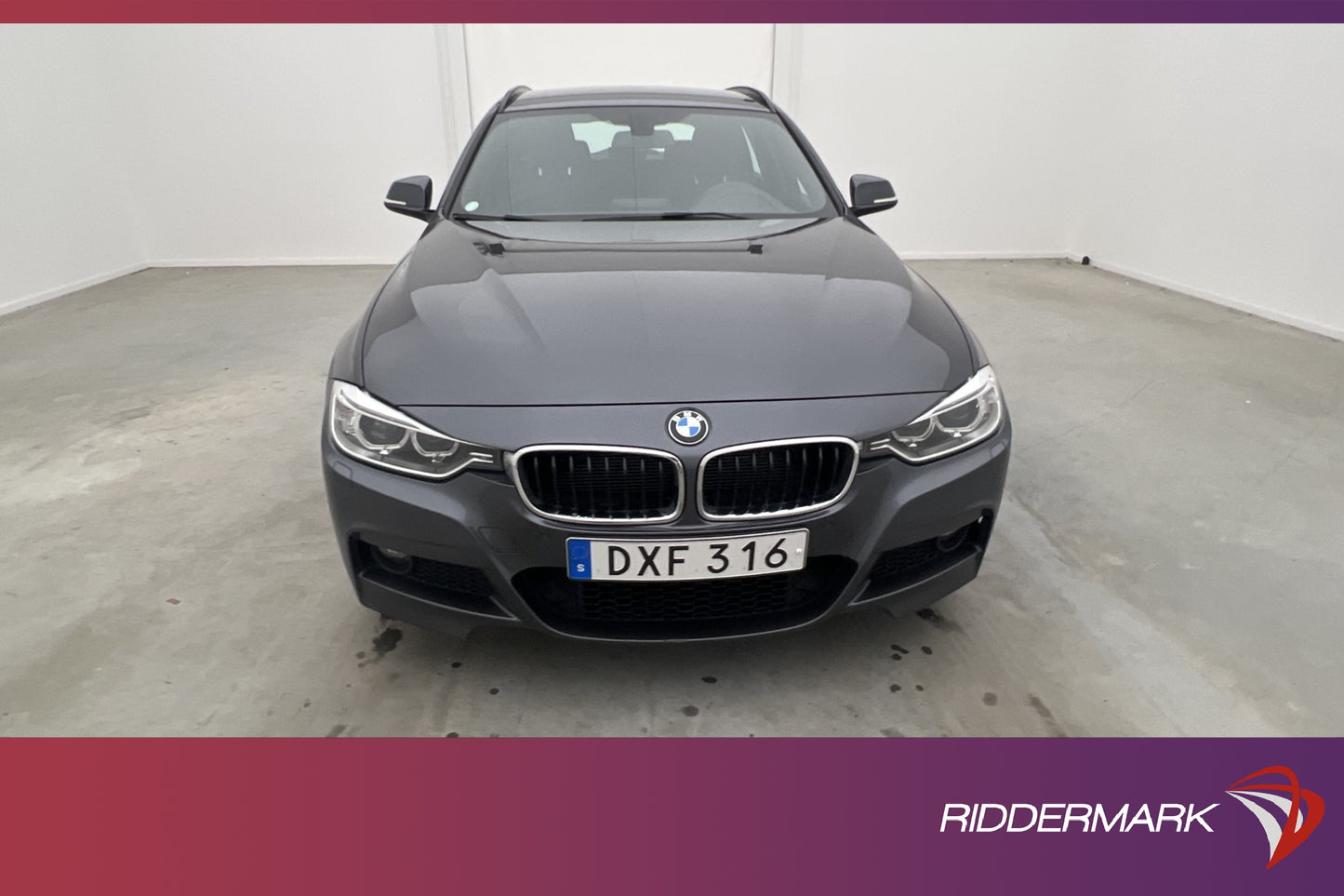 BMW 318 d xDrive Touring M Sport Sensorer Drag Välservad