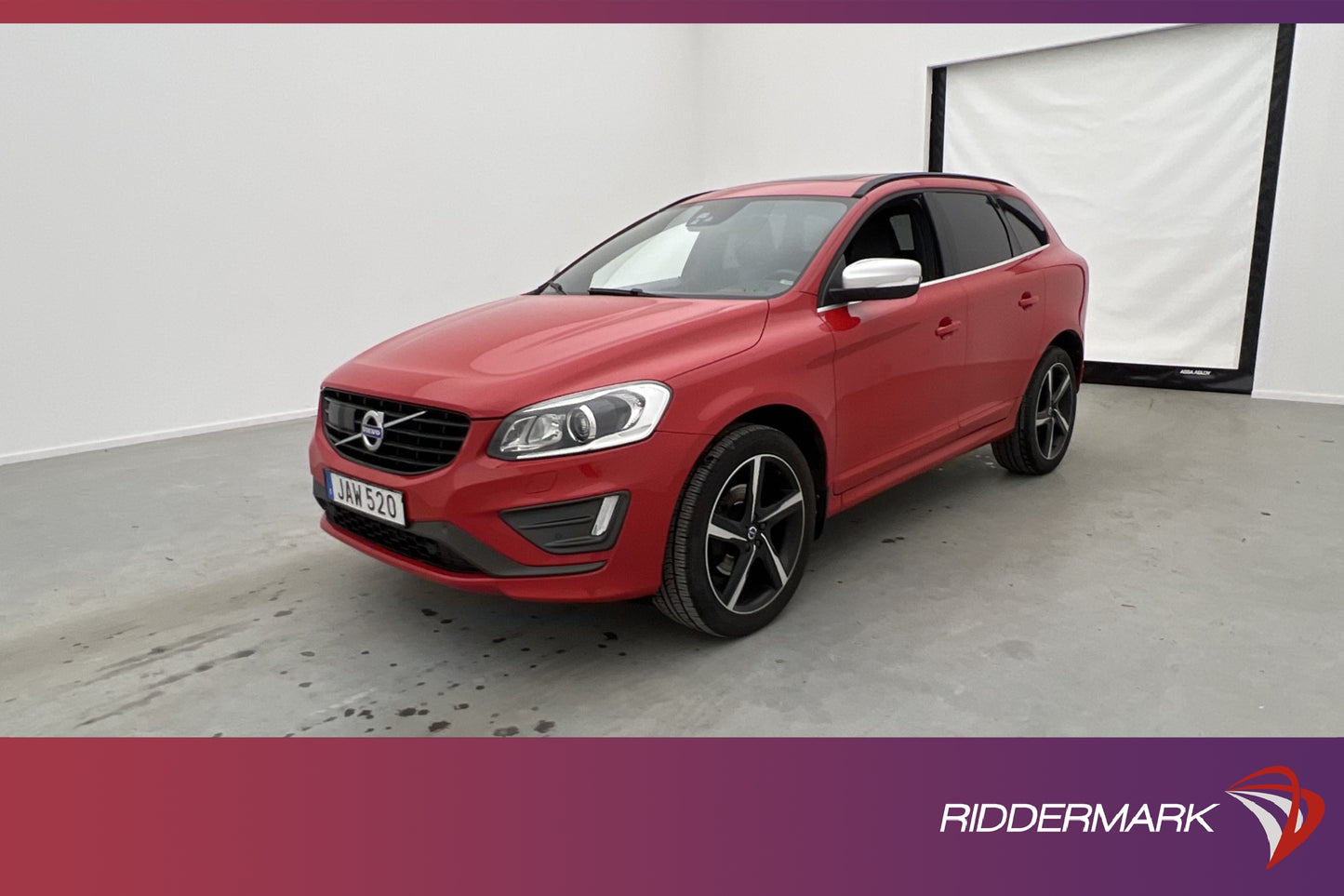 Volvo XC60 D4 AWD 190hk R-Design VOC Pano Kamera D-Värm Drag