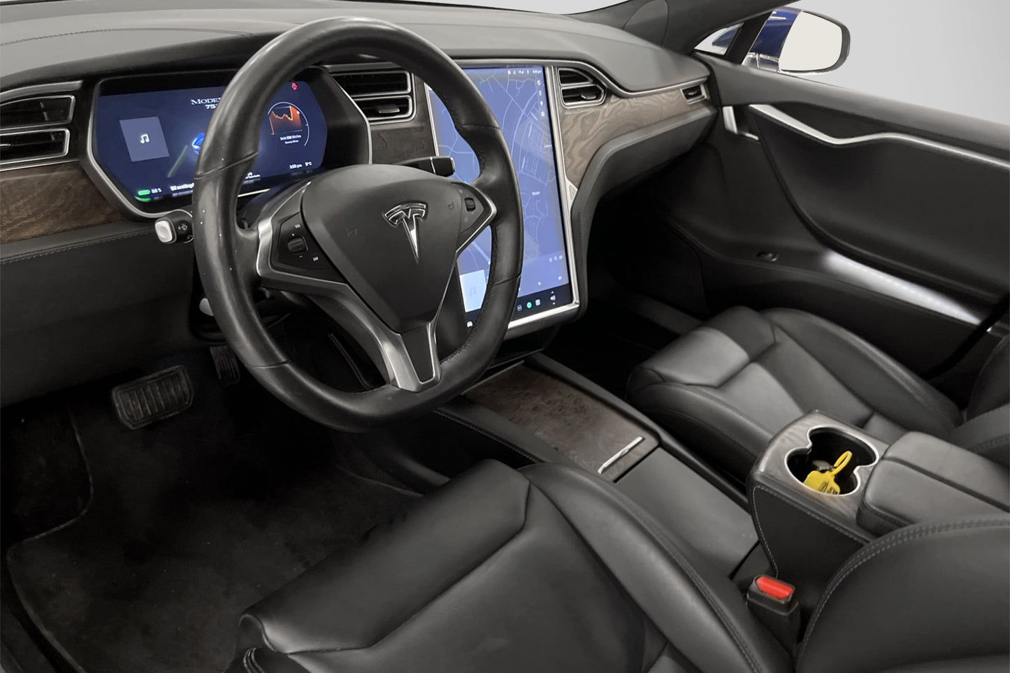 Tesla Model S 75D AWD Svensksåld Panorama FSD Total självkör