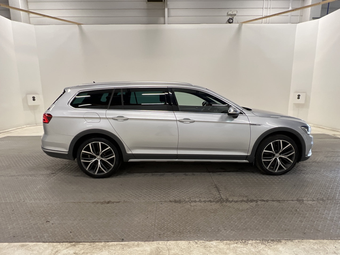 Volkswagen Passat Alltrack 2.0 TDI 4M Executive Cockpit Drag