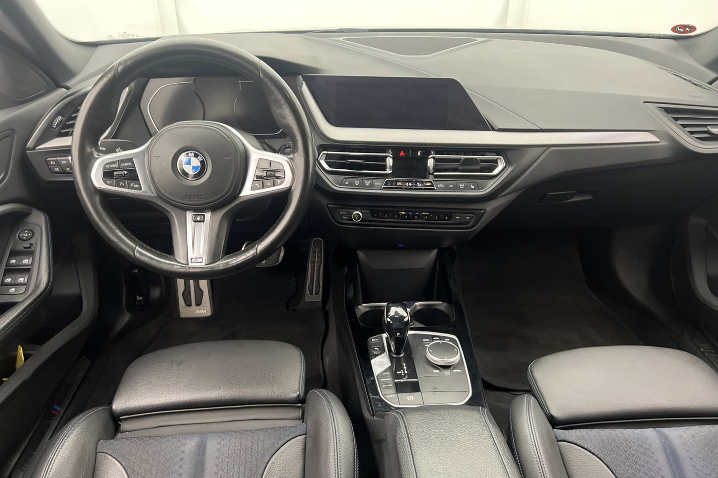 BMW 218i Gran Coupé 140hk M Sport HiFi Navi Cockpit Sensorer