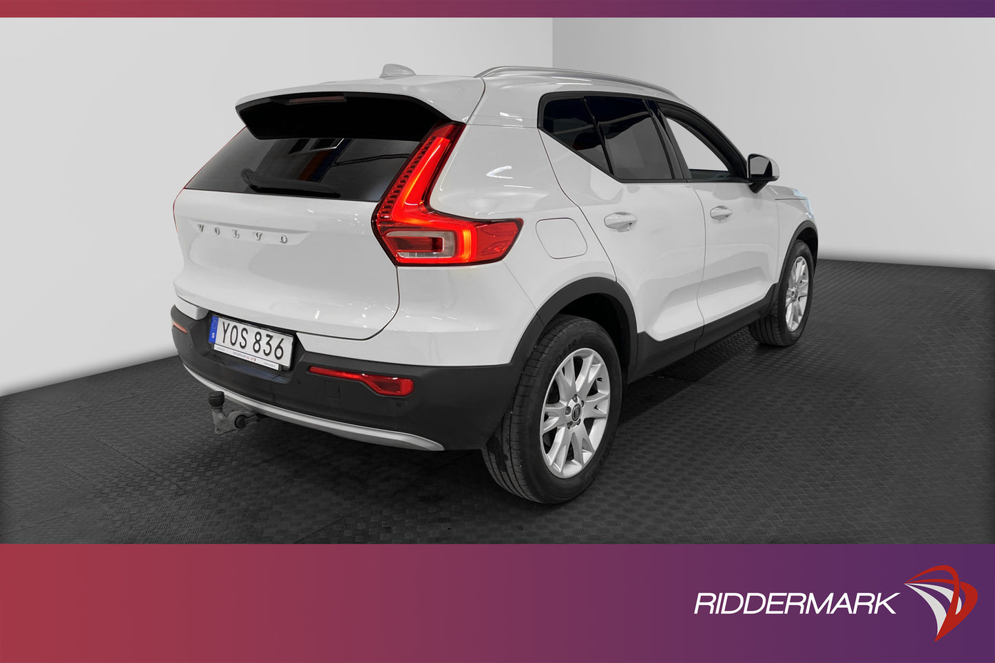 Volvo XC40 T4 190hk Momentum Bkamera Navi Drag