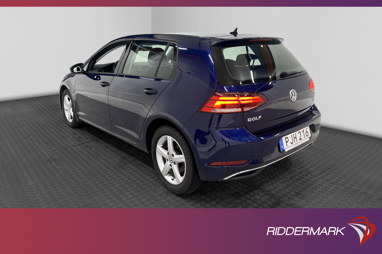 Volkswagen Golf TSI 110hk AUT Kamera Adaptiv App-Connect