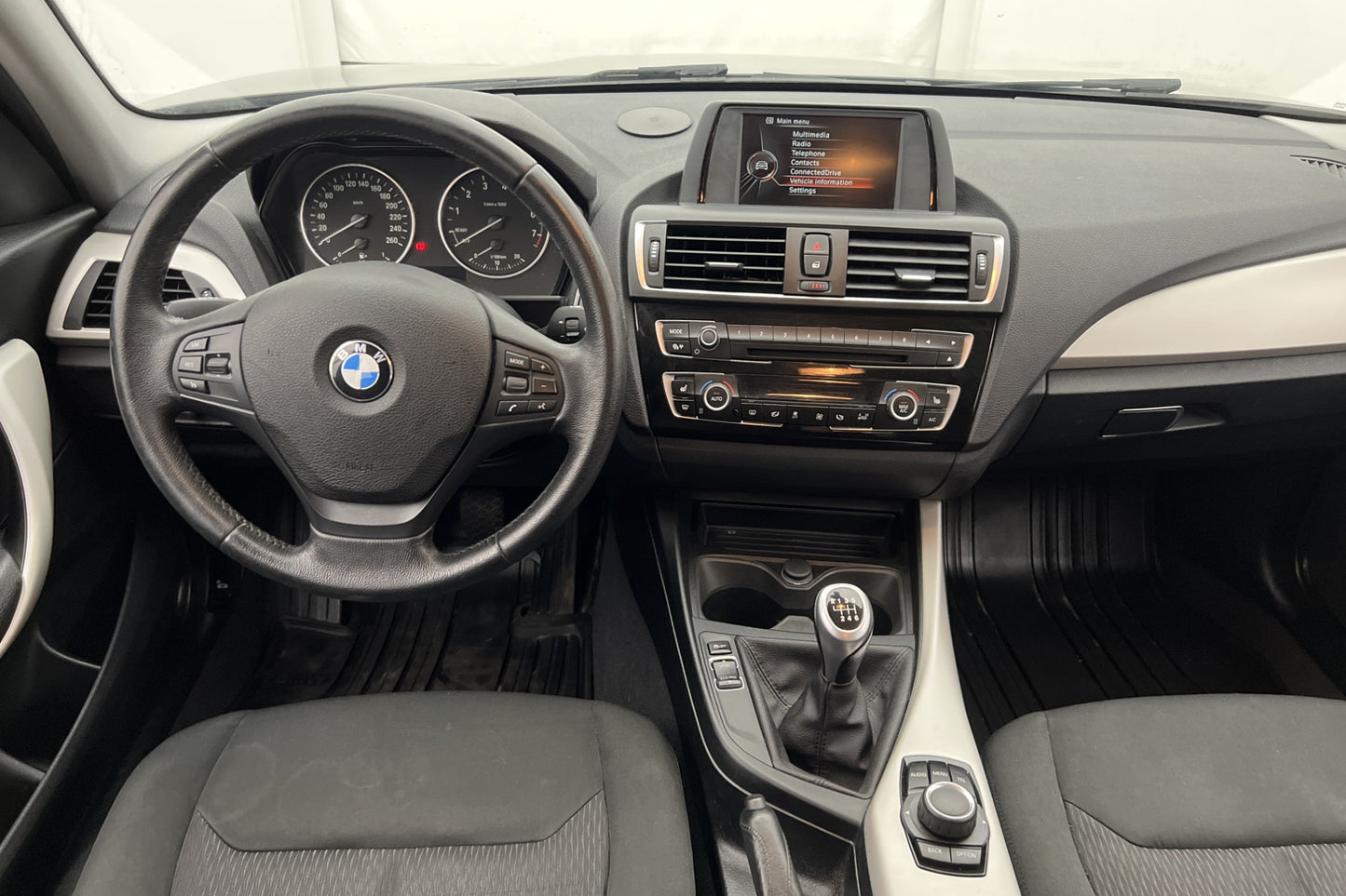 BMW 118 i 136hk Advantage Sensorer Välservad 0,5l/mil