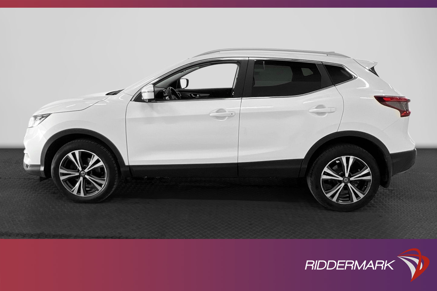 Nissan Qashqai 1.5 dCi 115hk N-connecta Pano 360° Drag