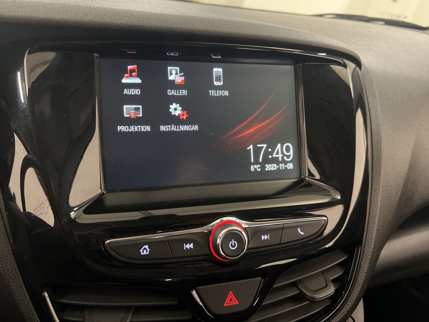 Opel Karl 1.0 ecoFLEX 75hk Enjoy Rattvärme CarPlay Välservad