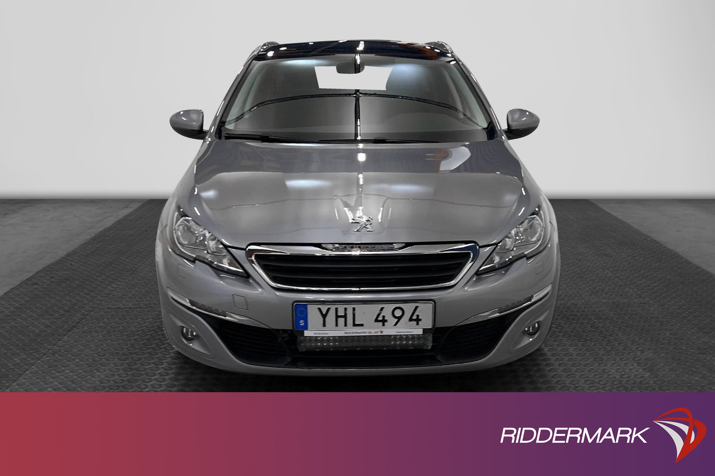 Peugeot 308 1.2 e-THP Style Kamera Pano Navi Motorvärmare