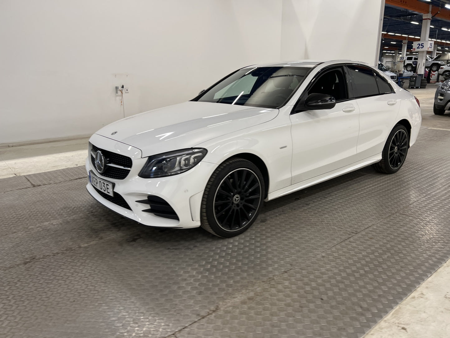 Mercedes-Benz C220d 4M 194hk AMG Drag Backkamera Nav Ambient