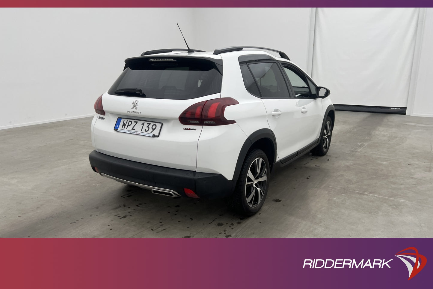 Peugeot 2008 PureTech 130hk GT-Line Pano Sensorer Välservad