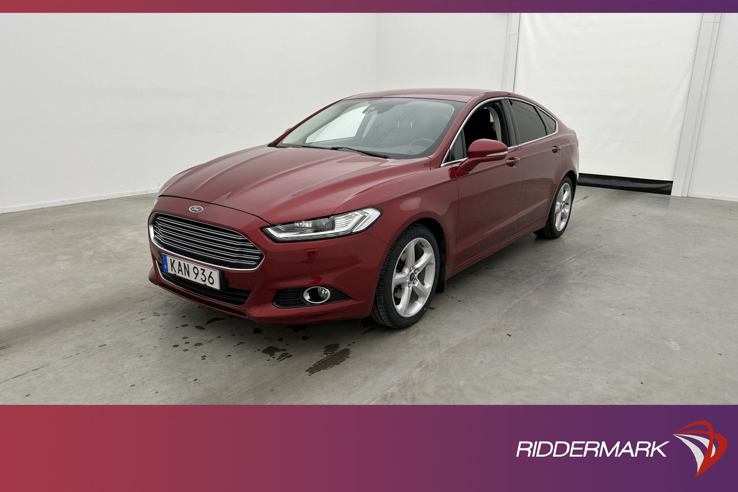 Ford Mondeo 2.0 210hk Titanium Värm Navi Sensorer Drag