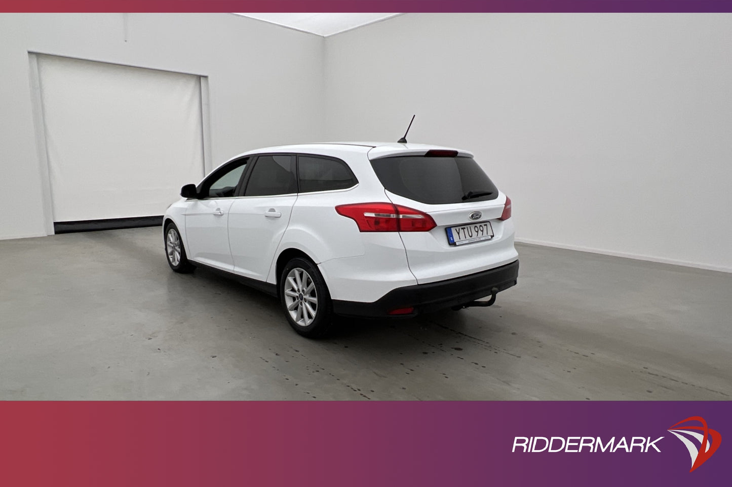 Ford Focus 1.5 TDCi 120hk Titanium SYNC Sensorer Dragkrok