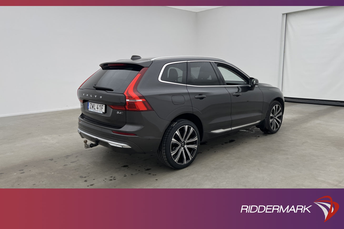 Volvo XC60 B4 AWD 197hk Inscription Pano H/K 360° HUD Drag