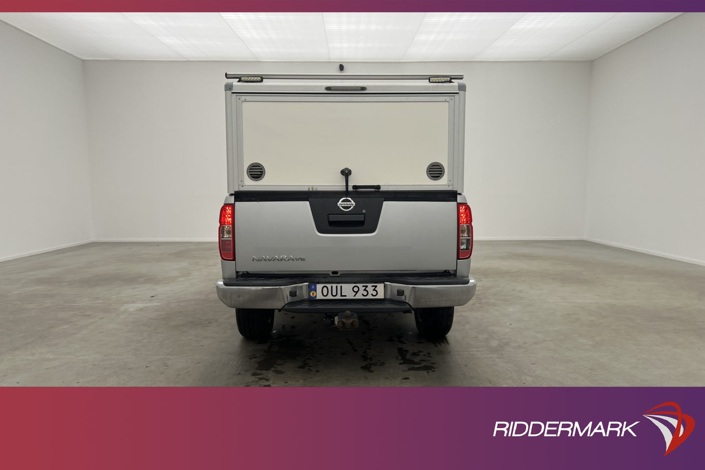 Nissan Navara 3.0dCi V6 4x4 Dragkrok B-Kamera Skinn Moms