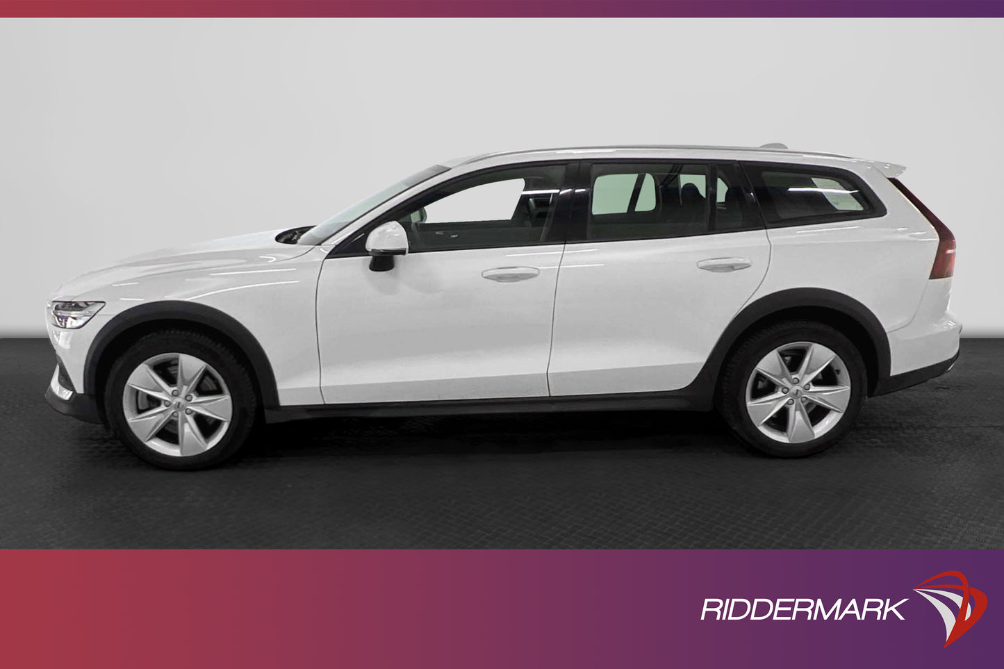 Volvo V60 Cross Country D4 190hk AWD DVärm VOC B-Kamera Navi