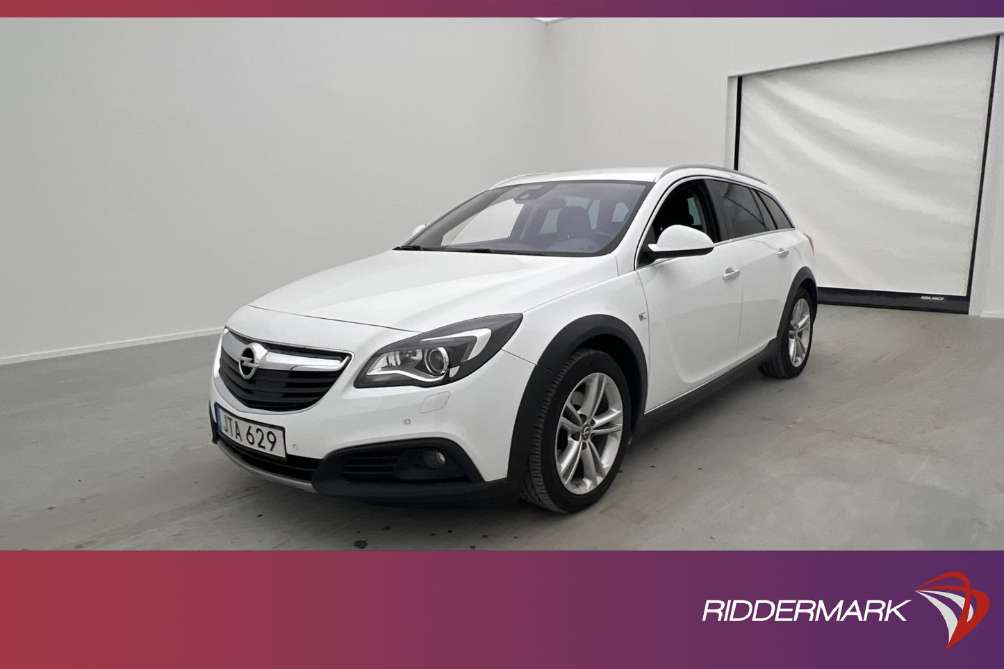 Opel Insignia Country Tourer 4x4 170hk Värm Navi Kamera Drag