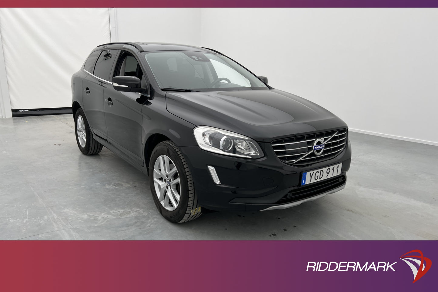 Volvo XC60 D4 AWD Classic Momentum D-Värm VOC Pano B-Kamera