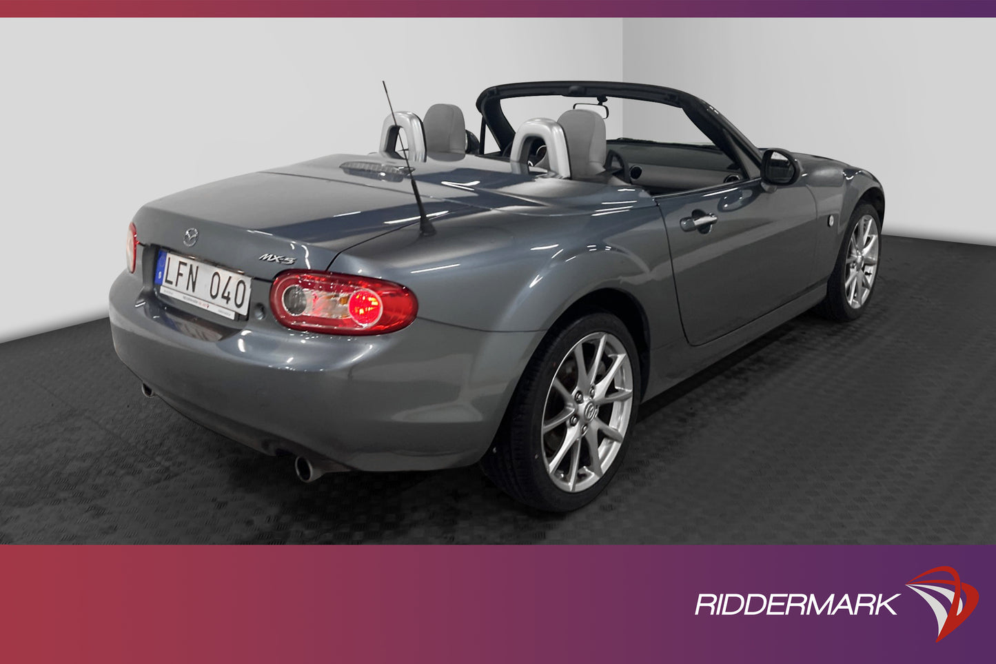 Mazda MX-5 Roadster Coupe MZR 126hk Skinnklädsel Välservad