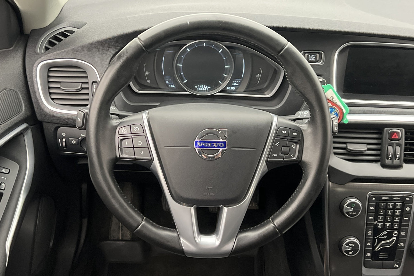 Volvo V40 D2 120hk Momentum Värmare Navi Sensorer 0,36l/Mil