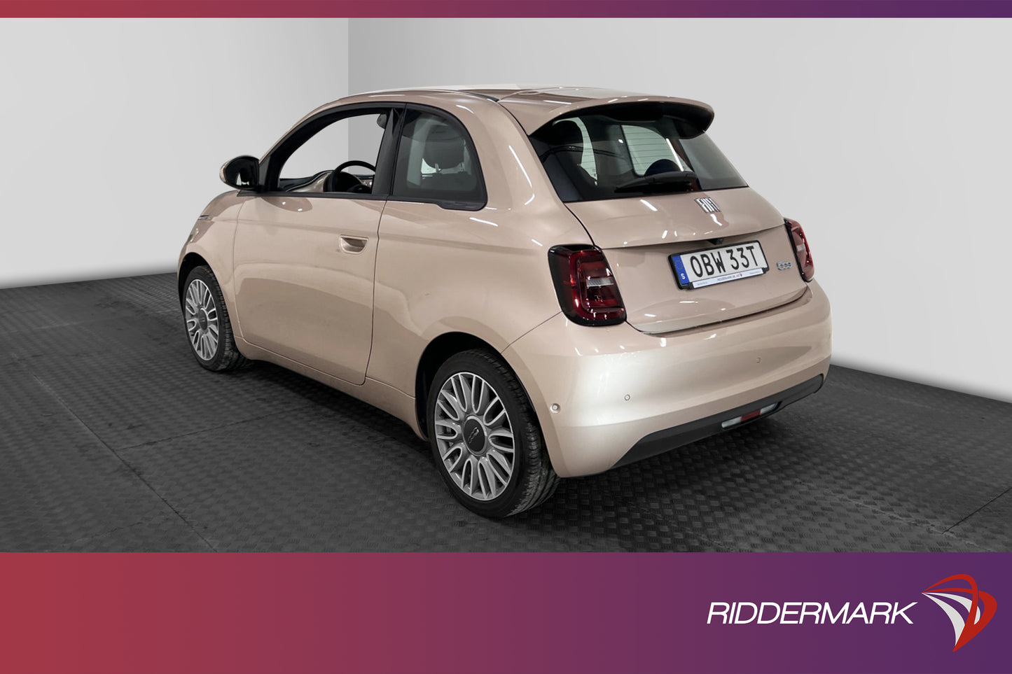 Fiat 500E 42 kWh 118hk 1 Bruakre Backkamera Navigation CCS