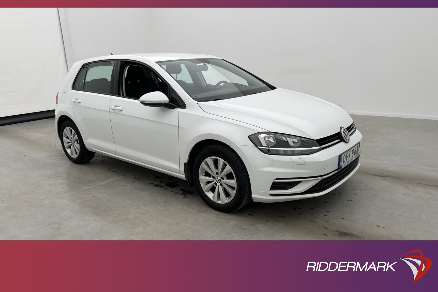 Volkswagen Golf 1.0 TSI 115hk Style Driver-Assist CarPlay