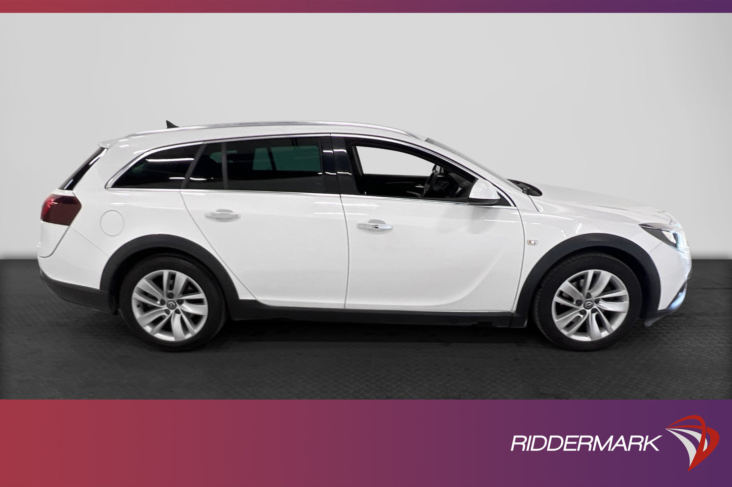 Opel Insignia CT 2.0 BiTurbo CDTI 4x4 195hk D-Värm SE SPEC