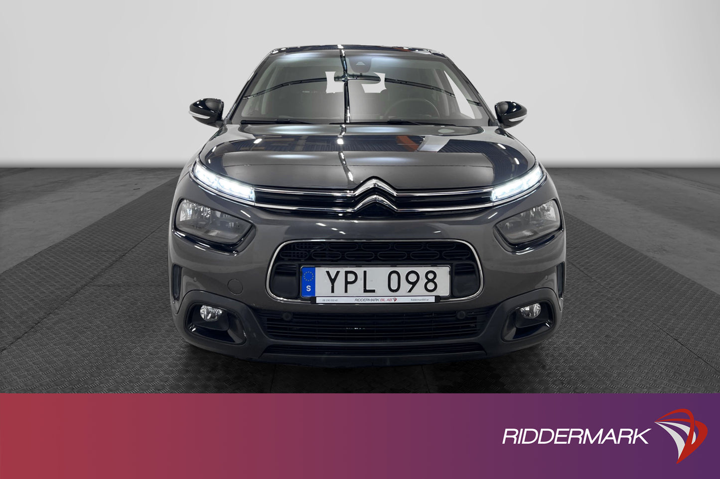 Citroën C4 Cactus 1.2 110hk Panorama Navi CarPlay P-Sensorer