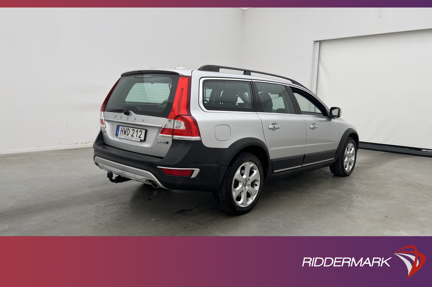 Volvo XC70 D4 AWD 181hk Classic Summum T-lucka Drag VoC Navi