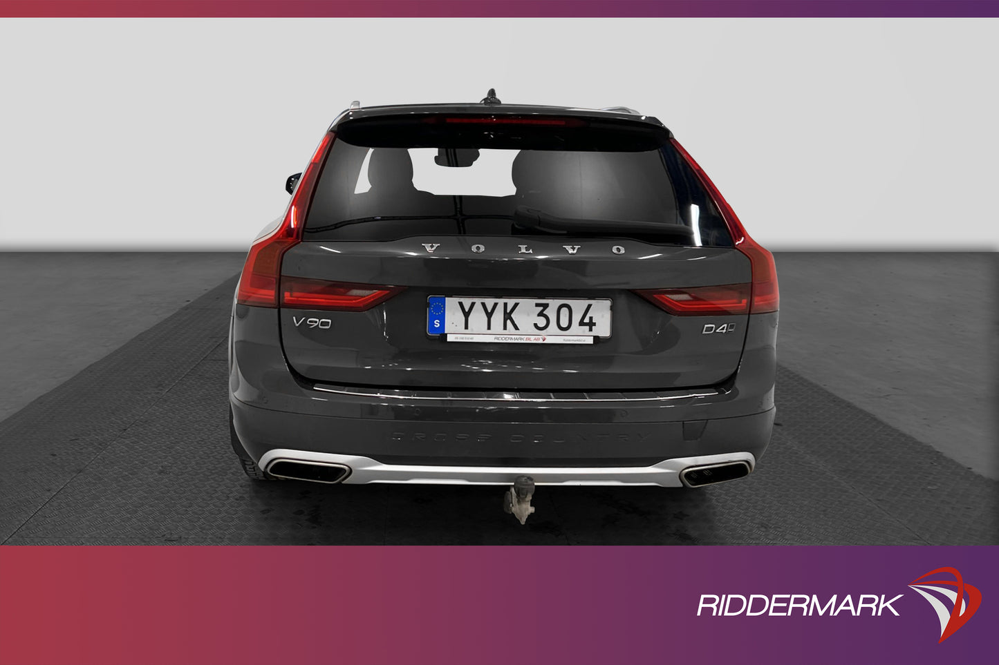 Volvo V90 Cross Country D4 AWD Värmare Pano H/K 360° VOC