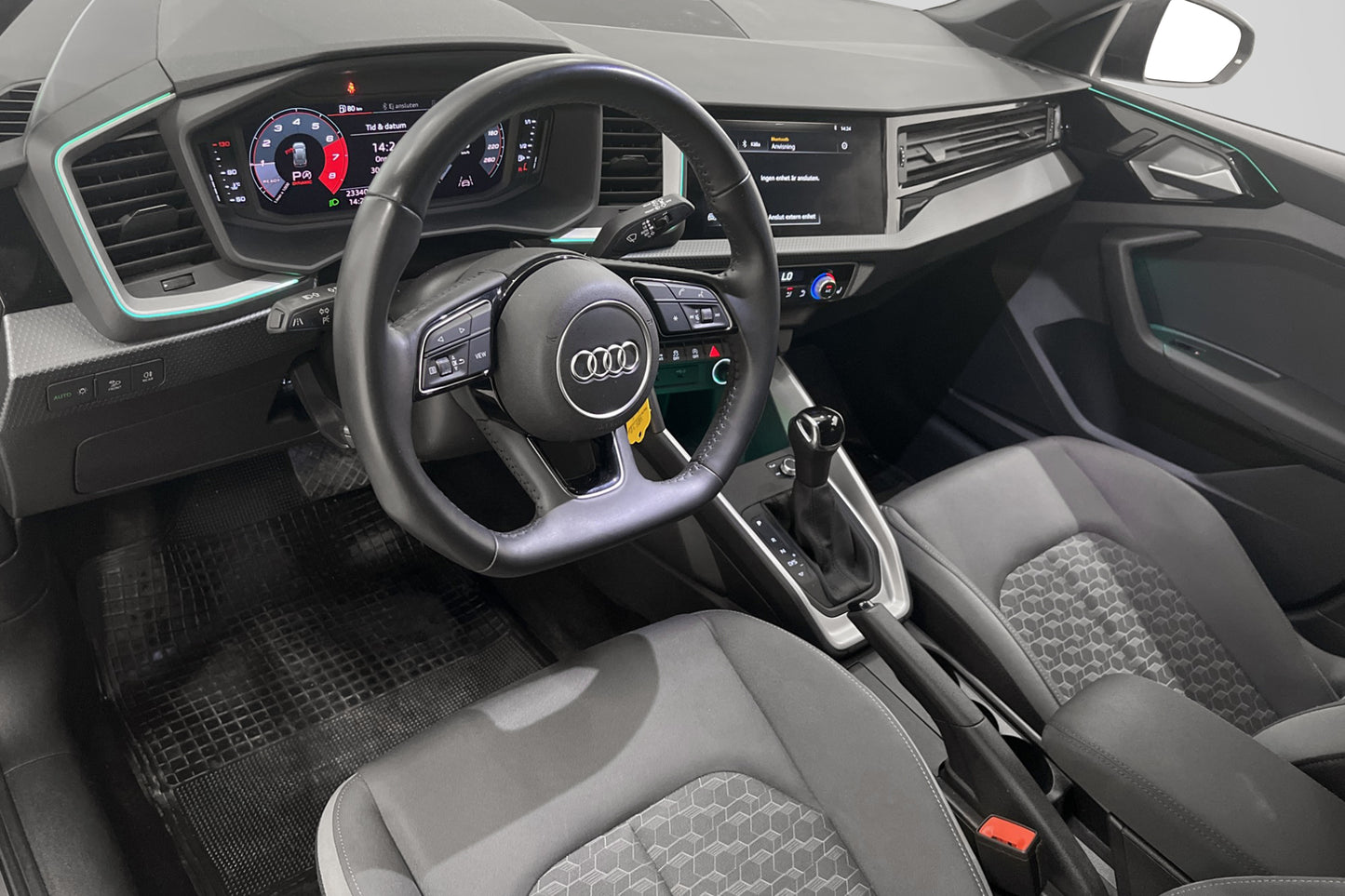 Audi A1 Sportback 35 TFSI 150hk S-line Cockpit Dynamik Värm