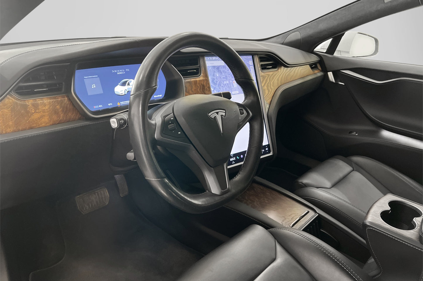 Tesla Model S 100D AWD 423hk Autopilot Svensksåld FSD