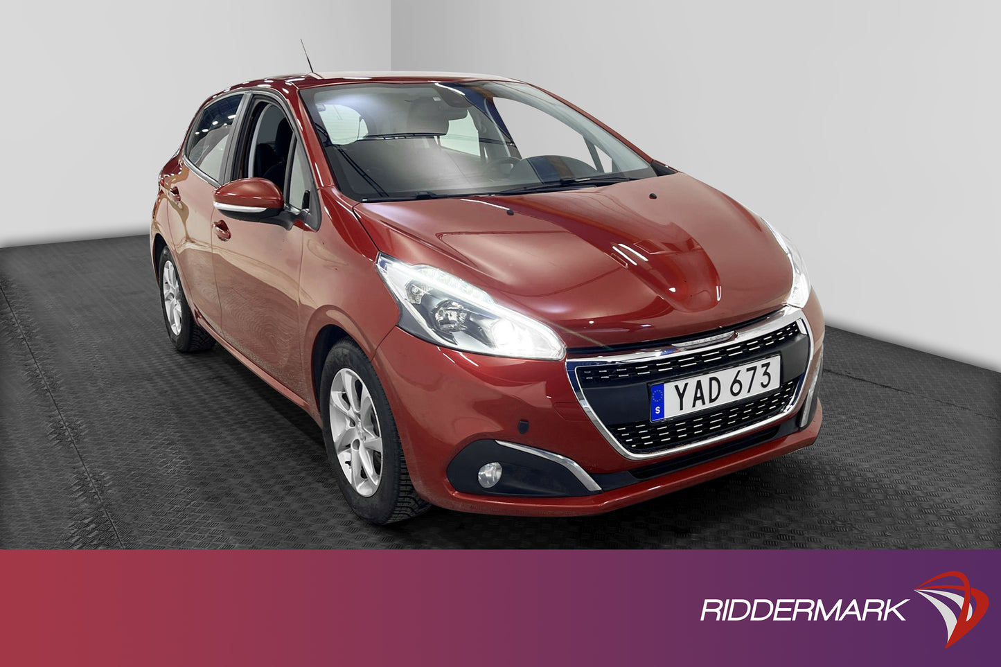 Peugeot 208 5-dörrar 1.6 99hk M&K-Värmare Bluetooth Sensorer