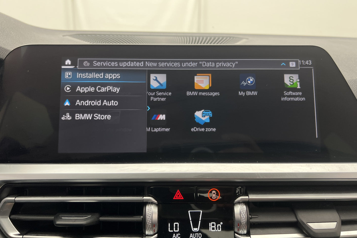 BMW 330e xDrive Sedan 292hk M Sport HiFi Kamera CarPlay Drag