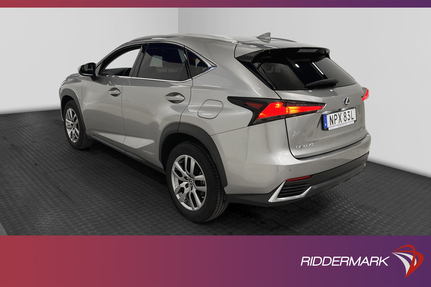 Lexus NX 300h AWD 2.5 197hk 1 Ägare B-kamera Ventilerade