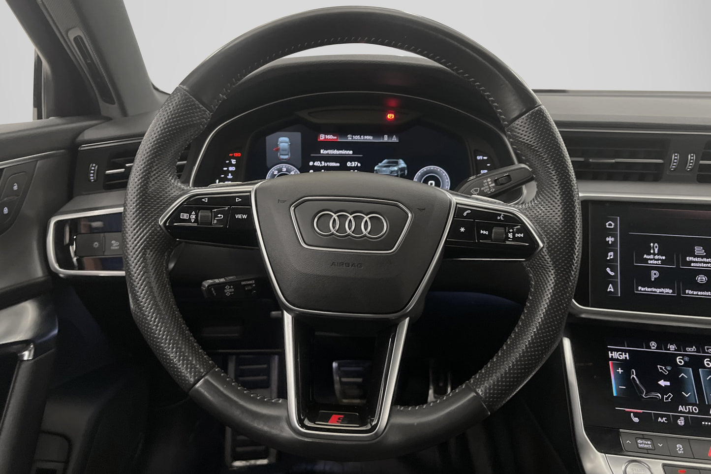 Audi A6 40 TDI S 204hk S-Line Cockpit Pano B&O Navi D-värme