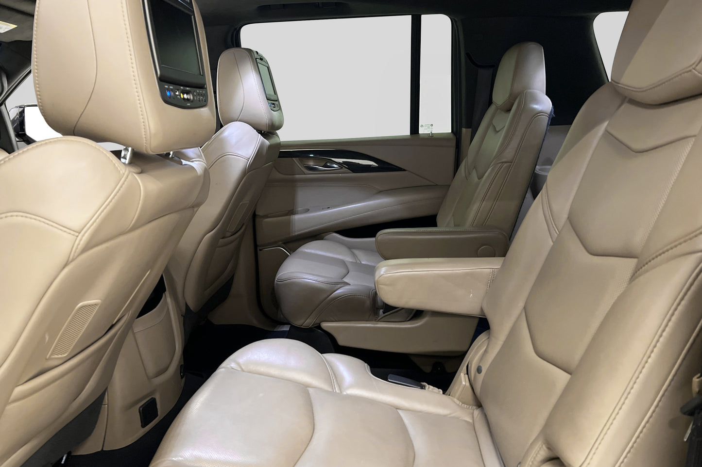 Cadillac Escalade ESV Platinum 4WD 426hk Skinn Taklucka 7Sit