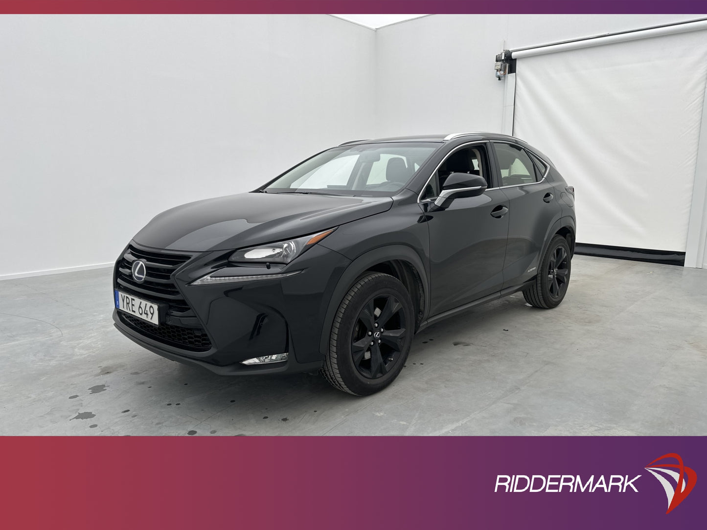 Lexus NX 300h 2.5 E-CVT 197hk AWD B-Kamera Skinn Drag