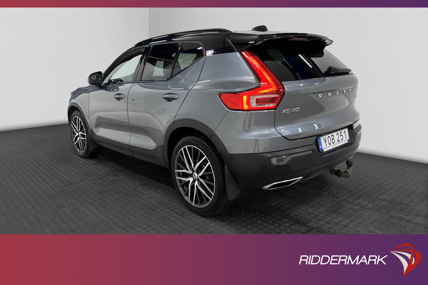 Volvo XC40 T5 AWD 247hk R-Design VOC Pano H/K 360° Navi Drag