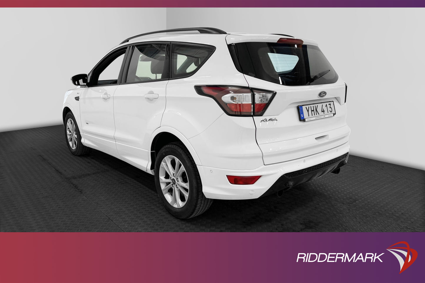 Ford Kuga 2.0 TDCi AWD 180hk ST-Line D-Värm Rattvärme Eu6