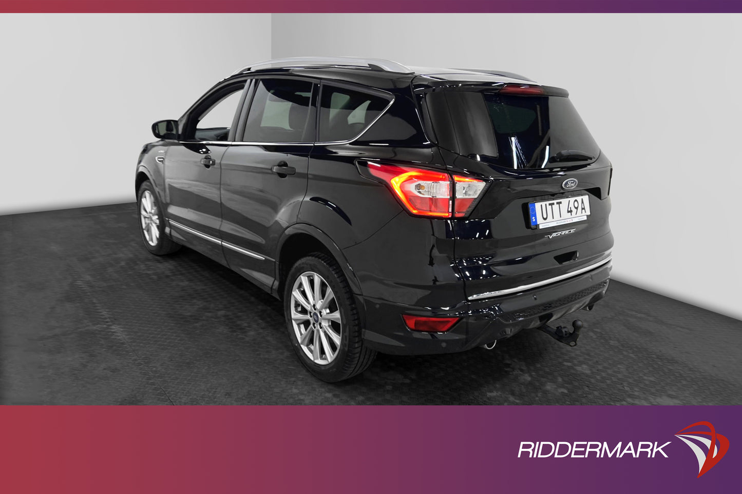 Ford Kuga TDCi AWD 180hk Vignale SONY Kamera GPS Elstol Drag